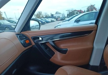 Citroen Grand C4 Picasso I 2.0 HDi 136KM 2008 Citroen C4 Grand Picasso Citroen C4 Grand Picasso 2.0 HDi Exclusive 2.0, zdjęcie 16