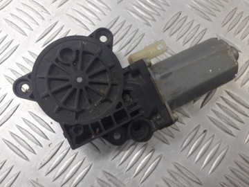 MOTOREK OKNO PRAVÝ PŘEDNÍ FORD FUSION 0130821939