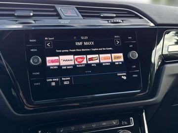 Volkswagen Touran III 1.5 TSI EVO 150KM 2019 Volkswagen Touran TSI 150KM Highline 7 os. R-Line Exterieur LED Nawiga, zdjęcie 22