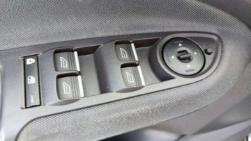 Ford C-MAX II Grand C-MAX Facelifting 1.5 TDCi 120KM 2015 Ford C-MAX LIFT 1.5D 120kM Led Navi Grzana Szyba Temp. Zarejestrowany GWAR, zdjęcie 23