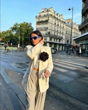 BERSHKA - Куртка оверсайз кремового цвета - M