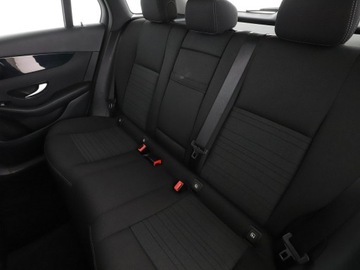 Mercedes GLC C253 SUV Facelifting 2.0 200d 163KM 2019 Mercedes GLC 200 GRATIS! Pakiet Serwisowy o, zdjęcie 16