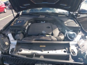 Mercedes GLC C254/X254 2023 Mercedes-Benz GLC 300 4Matic Coupe 2023 2.0 Benzyna 255KM, zdjęcie 8