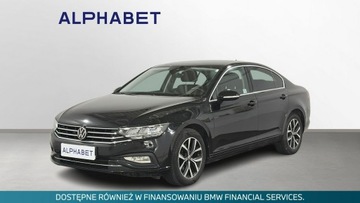 Volkswagen Passat B8 Variant Facelifting 2.0 TDI SCR 150KM 2022 Volkswagen Passat 2.0 TDI EVO 150 KM DSG Business