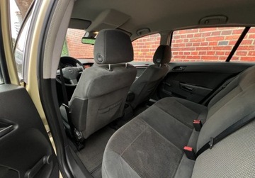 Opel Astra H Hatchback 5d 1.6 Twinport ECOTEC 105KM 2004 Opel Astra automat klima Alu Gwarancja w cenie Warszawa VWWL 1.6 Benzyna, zdjęcie 9