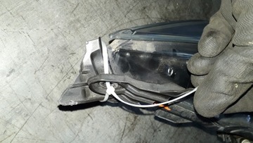 SVĚTLO LEVÝ PŘEDNÍ TOYOTA AYGO II