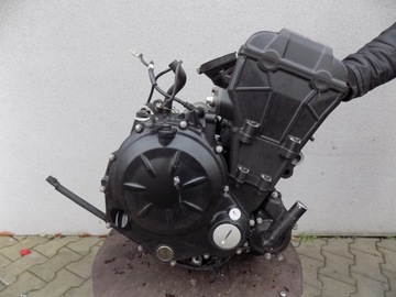 ДВИГАТЕЛЬ КАВАСАКИ Z650