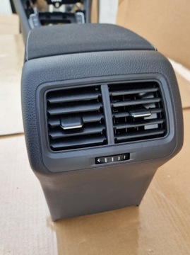 LOKETNÍ OPĚRKA MATERIÁL TUNEL GOLF 7 VII FACELIFT ORIGINÁLNÍ IDEÁLNÍ