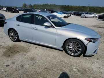 Alfa Romeo Giulia II Sedan Facelifting 2.0 Turbo 280KM 2022 Alfa Romeo Giulia 2022 2.0l 2.0 Benzyna 280KM, zdjęcie 4