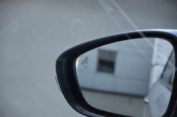 Citroen Grand C4 Picasso II Grand Picasso 1.2 PureTech 130KM 2015 1.2T 131KM SERWIS NAVI KAMERA BLISS AS.PARKOWANIA NOWE TURBO I KATALIZATOR, zdjęcie 32