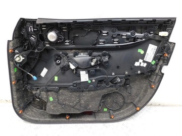 ДВЕРЬ СТОРОНА ЛЕВАЯ ПЕРЕДНЯЯ — Mercedes E-class W213 16-20 EU