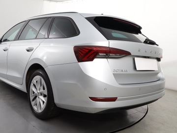 Skoda Octavia IV Kombi 2.0 TDI 115KM 2021 Skoda Octavia 2.0 TDI, Salon Polska, zdjęcie 21