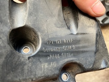 DRŽÁK DRŽÁKY NÁDOBKY VYROVNÁVACÍ VW CRAFTER II 16 -> 2N1121079A