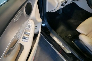 Mercedes Klasa C W205 Kombi 200 184KM 2017 Mercedes-Benz Klasa C 2.0 184KM 4MATIC Estate, Bezwyp., Panorama, Jasne wn, zdjęcie 21