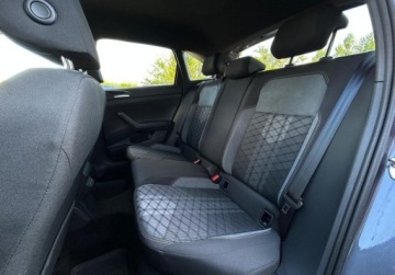 Volkswagen Taigo 1.5 TSI 150KM 2025 Volkswagen Taigo R-Line Pakiety, JAK NOWY, Gwarancja, HAK, ACC, Kamera, L, zdjęcie 17