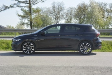 Fiat Tipo II Hatchback Facelifting 1.0 T3 Turbo 100KM 2021 Fiat Tipo 1.0Turbo City Sport Android Auto gwaranc, zdjęcie 2