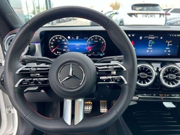 Mercedes CLA C118/X118 Coupe Facelifting 1.3 200 163KM 2024 Mercedes-Benz CLA Mercedes CLA 200 AMG Line-7G-DCT Gwarancja VAT 23 1.3, zdjęcie 13