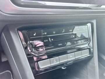 Volkswagen Touran III 1.5 TSI EVO 150KM 2024 Volkswagen Touran Special Edition 1.5 TSI EVO 150, zdjęcie 19