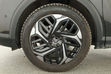 Citroen C4 III SUV 1.2 PureTech 130KM 2021 Citroen C4 1.2 PureTech, Salon Polska, zdjęcie 11