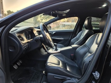 Volvo S60 II Sedan Facelifting 2.0 D2 DRIVE-E 120KM 2015 Volvo S60 Volvo S60 2.0 R-Desing Skory Harman Kardon Super Stan 2.0, zdjęcie 23