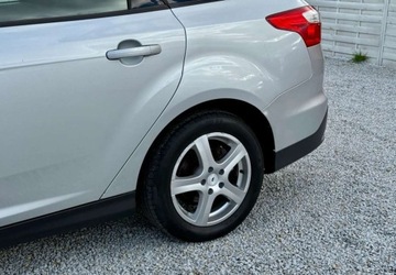 Ford Focus III Kombi 1.0 EcoBoost 100KM 2012 Ford Focus Ford Focus 1.0 EcoBoost 99g Start-Stopp-System Business Edition, zdjęcie 20