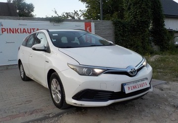 Toyota Auris II 2017 Toyota Auris Okazja 1.8 Hybryda 98KM
