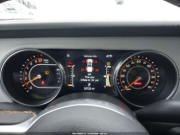 Jeep Gladiator 2023 Jeep Gladiator High Altitude 2023 3.6 Benzyna 285KM, zdjęcie 11