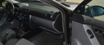 Seat Leon I Hatchback 1.6 105KM 2003 SEAT LEON (1M1) 1.6 16 V 105 KM, zdjęcie 31