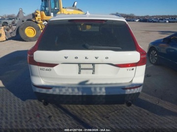 Volvo XC60 II Crossover T5 250KM 2020 Volvo XC 60 T5 Momentum 2020 2.0l 2.0 Benzyna 250KM, zdjęcie 4
