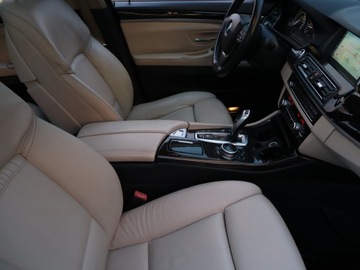 BMW Seria 5 F10-F11 Touring 525d 218KM 2013 BMW 5 525d xDrive, 214 KM, 4X4, Automat, VAT 23%, zdjęcie 8