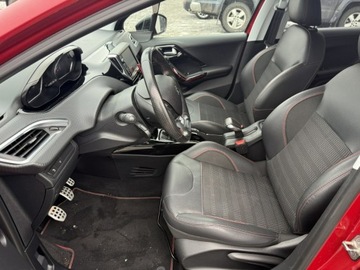 Peugeot 2008 I SUV Facelifting 1.2 PureTech 110KM 2018 Peugeot 2008 GT-Line * * 110KM *, zdjęcie 15