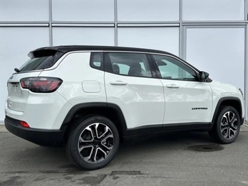 Jeep Compass II 2024 JEEP Compass Altitude 1.5 T4 mHEV DCT FWD Suv 130KM 2024, zdjęcie 1