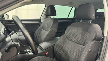 Skoda Superb III Kombi Facelifting 2.0 TDI SCR 150KM 2022 Škoda Superb Skoda Superb 2.0 TDI SCR Ambition, zdjęcie 9