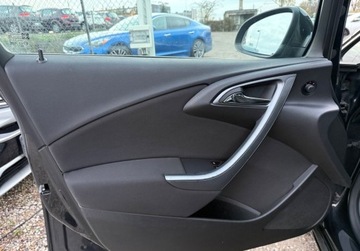 Opel Astra J Sports Tourer Facelifting 1.6 Twinport ECOTEC 115KM 2013 Opel Astra 1 wlasciciel, auto bezwypadkowy, NISKI POTWIERDZONY PRZEBIEG, zdjęcie 18