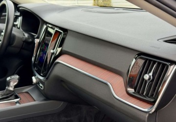 Volvo S60 III 2021 Volvo S60 Volvo S60 B5 B AWD Ultimate Dark 2.0 Benzyna 250KM, zdjęcie 14