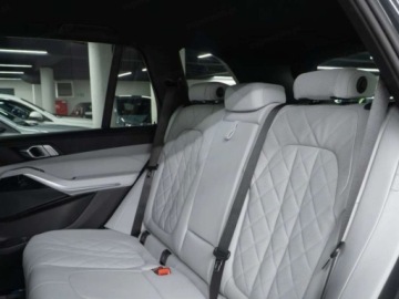 BMW X5 G05 SUV Facelifting 3.0 30d 298KM 2025 BMW X5 xDrive30d Sport Suv 3.0 (298KM) 2025, zdjęcie 11