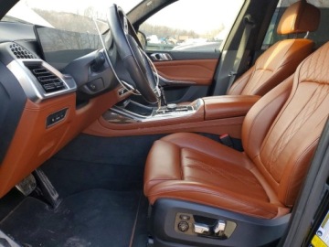 BMW X7 2024 BMW X7 M60i 2024 4.4 Benzyna 523KM, zdjęcie 7