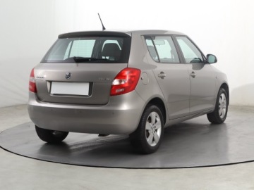 Skoda Fabia II Hatchback Facelifting 1.2 TSI 85KM 2014 Skoda Fabia 1.2 TSI, Salon Polska, Serwis ASO, zdjęcie 4