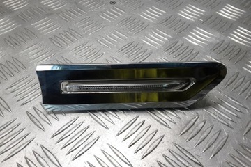 PRAVÝ SMĚROVKA BLATNÍKU BMW 7 (F01, F02) 7203372 4.4L GASOLINE 300KW