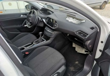 Peugeot 2021 Peugeot 308 1.5 Diesel 102KM, zdjęcie 8