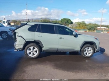 Toyota 2021 Toyota RAV4 2021r., XLE, od ubezpieczalni 2.5 Benzyna 203KM, zdjęcie 6