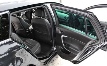 Opel Insignia I Sports Tourer 2.0 CDTI ECOTEC 160KM 2011 Opel Insignia 2.0 Cdti Navi Skorzana tapicerka OPC-line Tryby jazdy Gwar, zdjęcie 14