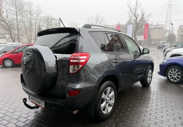 Toyota RAV4 III MPV Facelifting 2.0 Valvematic 158KM 2011 Toyota RAV4 Automat, 4x4, salon Polska, serwis ASO do konca 2.0 Benzyna, zdjęcie 2