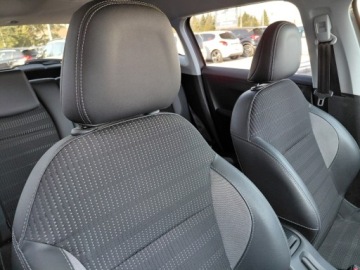 Peugeot 2008 I SUV Facelifting 1.2 PureTech 110KM 2019 Peugeot 2008 Automat Klimatronik Komputer Tempomat 1.2 Benzyna 110KM, zdjęcie 15