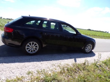 Audi A4 B8 Avant Facelifting 2.0 TDI 143KM 2012 AUDI A4 KOMBI 2.0 TDI 143 KM Z NIEMIEC ZAREJESTROWANA ZAMIANA, zdjęcie 5