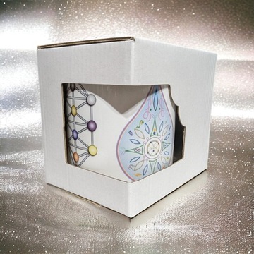 KUBEK Z WŁASNYM NADRUKIEM NAPISEM SYMBOLEM KATHARA ASHAYANA DEANE EC KA SHA