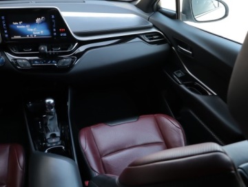 Toyota C-HR I Crossover 1.8 Hybrid 122KM 2018 Toyota C-HR 1.8 Hybrid, Salon Polska, Serwis ASO, zdjęcie 7