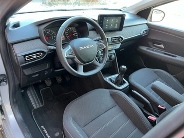 Dacia Sandero III Hatchback 5d 1.0 TCe 90KM 2023 Dacia Sandero 1.0 benzyna 91 KM zarej w PL przebieg 8458 km mozliwa za, zdjęcie 7