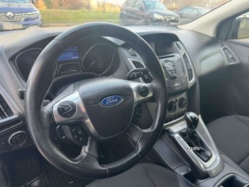 Ford Focus III Kombi 1.0 EcoBoost 100KM 2012 Ford Focus Ford Focus Benzyna Klimatyzacja Zamiana Benzyna 101KM, zdjęcie 10