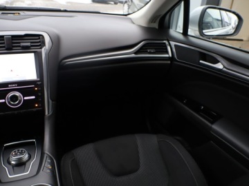 Ford Mondeo V Kombi 2.0 TDCi 150KM 2019 Ford Mondeo 2.0 EcoBlue, Automat, VAT 23%, Navi, zdjęcie 7